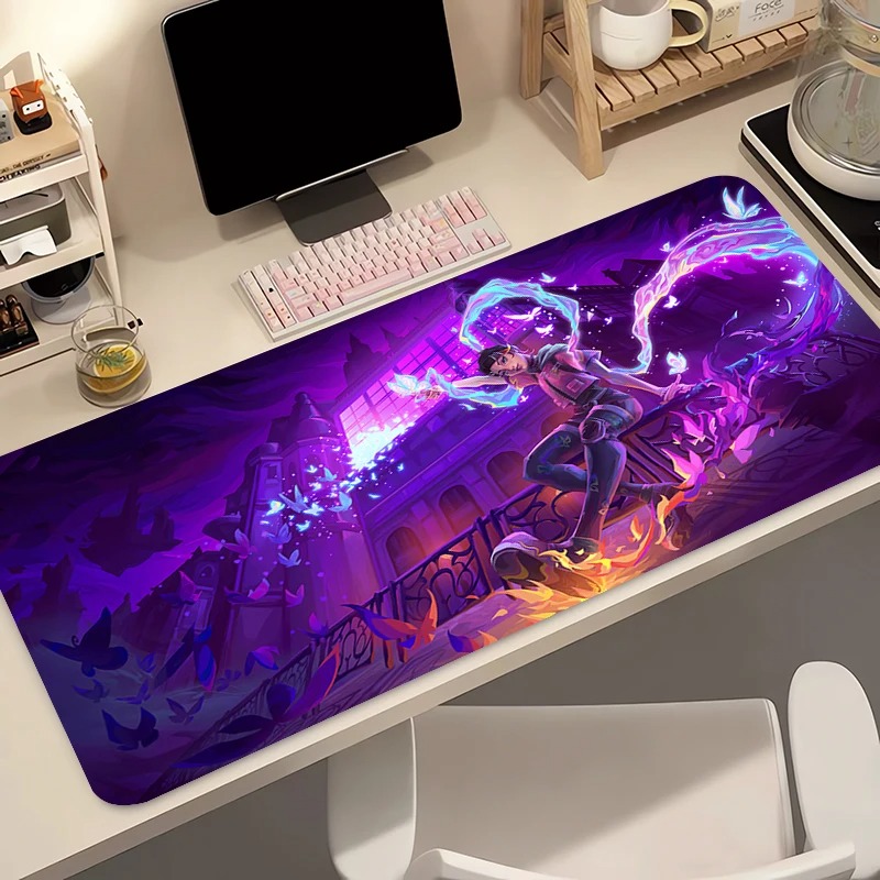 لوحة ماوس للألعاب بتصميم أنمي  - مراجعة Gaming Office Accessories وسعره